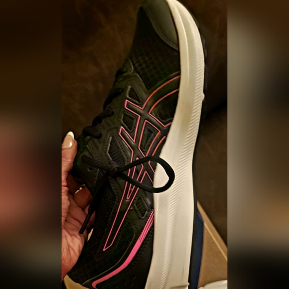 JOLT Ascis Jolt 3 women's running shoe's size : 9.5 ✨️ NWT - Picture 3 of 12